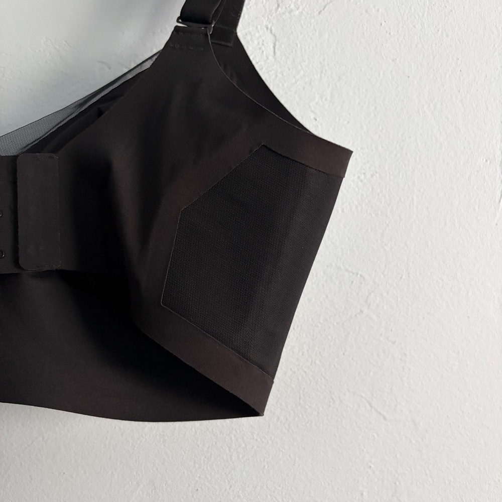 Honeylove CrossOver Bra in Vamp - Picture 9 of 10